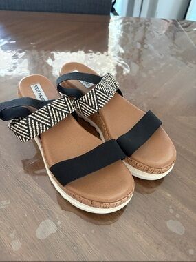 Steve Madden Black and Tan Platform Sandals with Woven Ankle Strap